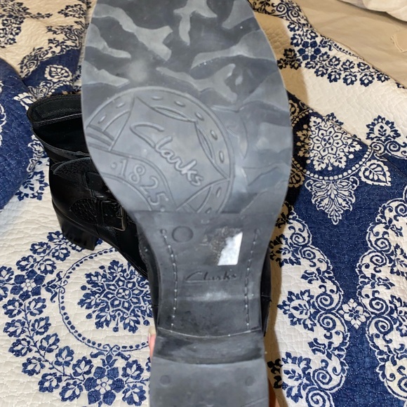 Clarks - Picture 5 of 6